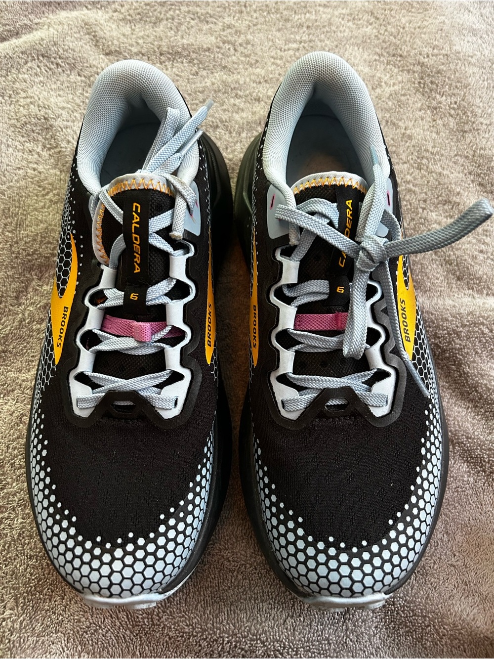Brooks Caldera 6 Trail Running Shoes Women’s 10 EUC